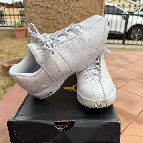 Jordan TE Low (GS) All-White Youth Sneakers (Size